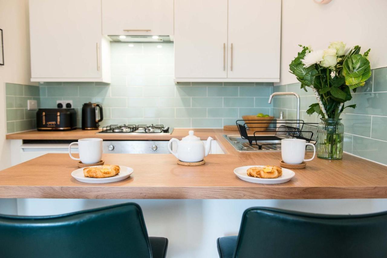 1 Bed Central Cardiff Loft Apartment Near Stadium Bagian luar foto