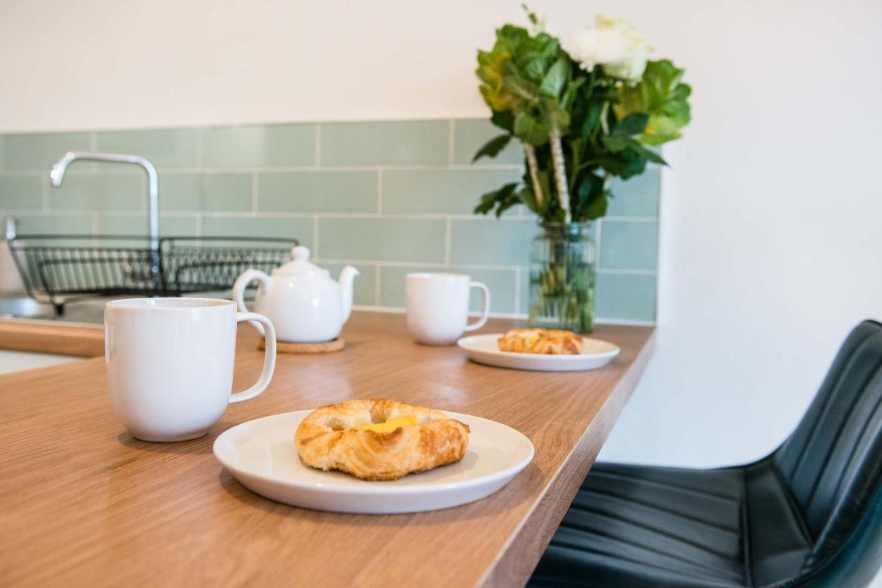1 Bed Central Cardiff Loft Apartment Near Stadium Bagian luar foto